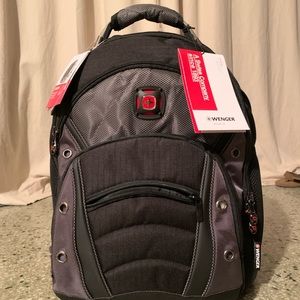 NEW Swiss Gear Wenger Backpack